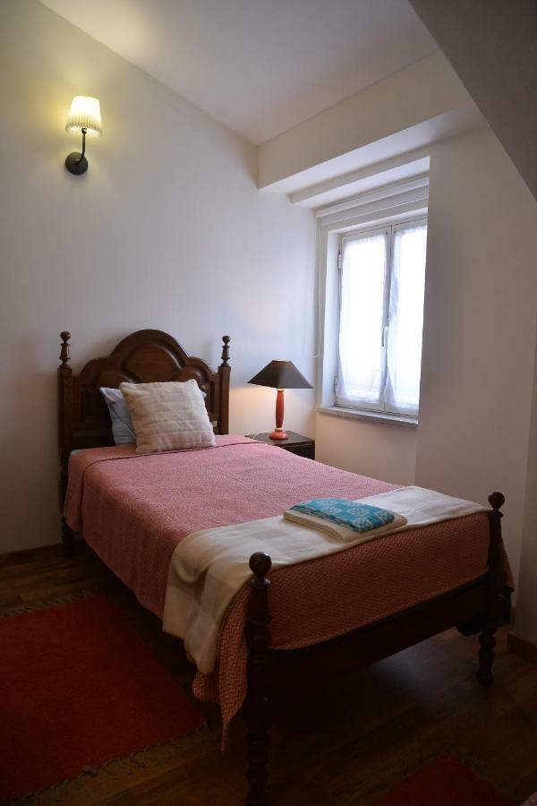 Casa Azul Hotel Gouveia  Eksteriør billede