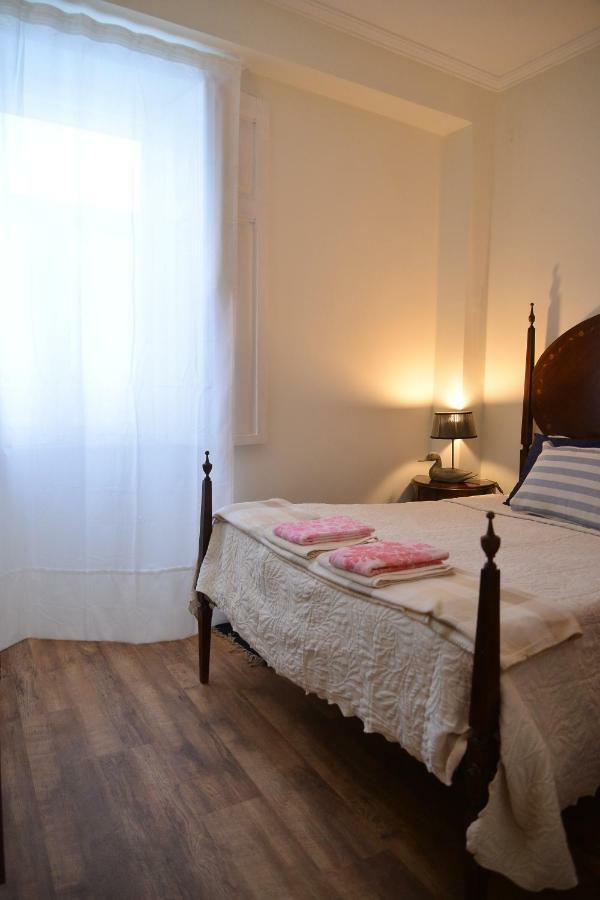Casa Azul Hotel Gouveia  Eksteriør billede